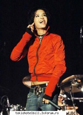 BILL;; who else?? - ete..unde dai BiLL..une crapa..tot - .:About..th:.