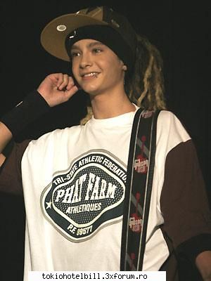 Tom cel mai sweet de la TH - pai pun si eu o pozuk cu tom..cu toate ca mie imi - .:About..th:.