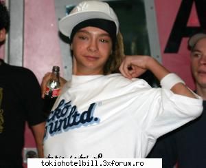 blog 27 - aha io vin cu oua ... acu d pasty :P:P:P hihi hi - .:About..th:.