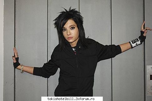 cel mai cool forum;);)nu?? - kiss u too..super forum..dar va trebui sa munim - .:About..th:.